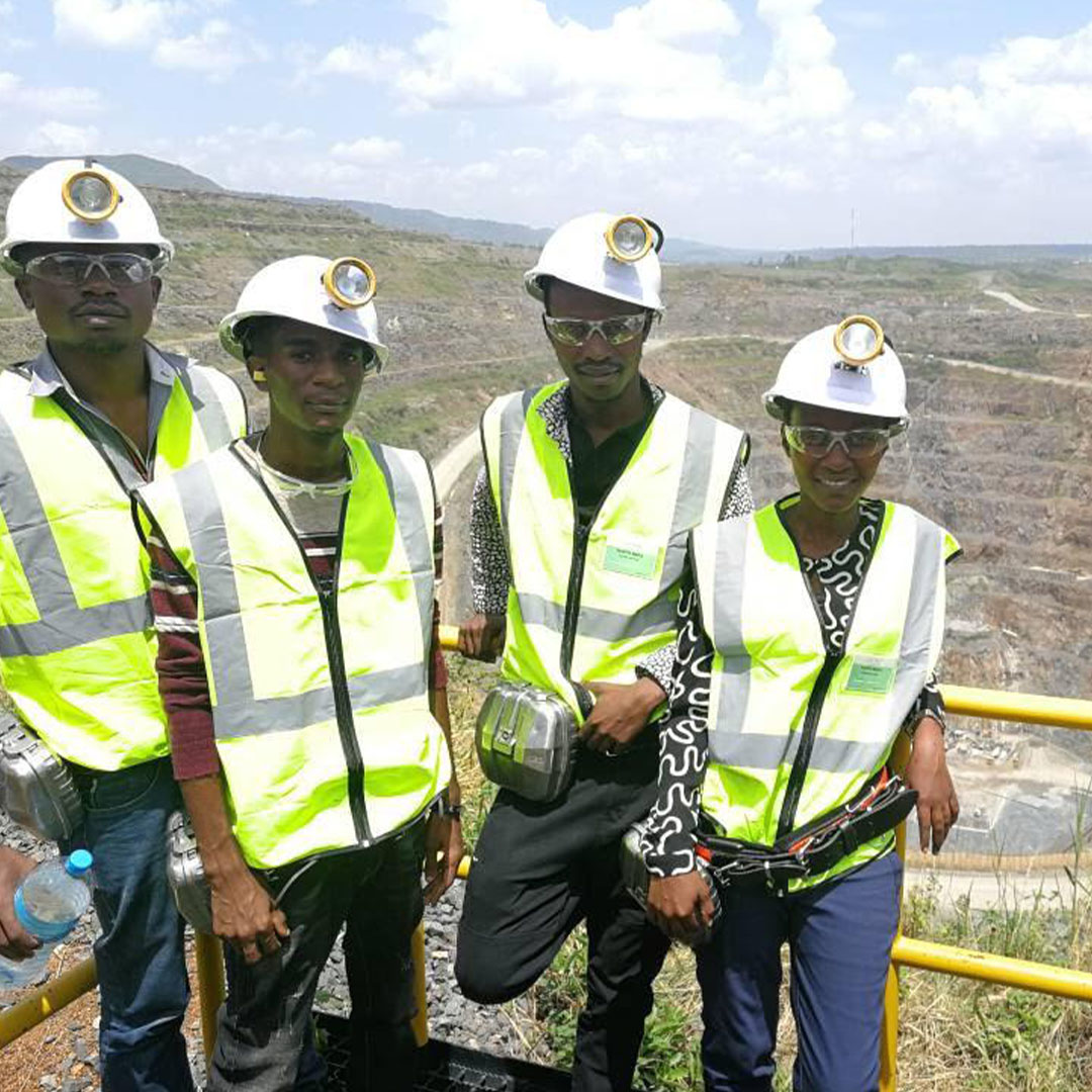 MANENO_0004_MANENO 1