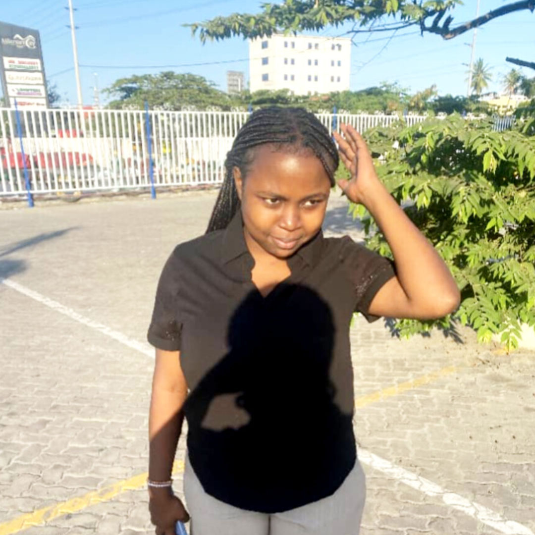 REBECA SHERIKO33_0000_REBECA SHERIKO33 copy 2